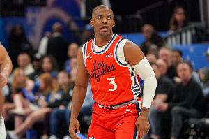 Shams：快船交易保罗后腾出了一个阵容名额 并节省700万刀奢侈税